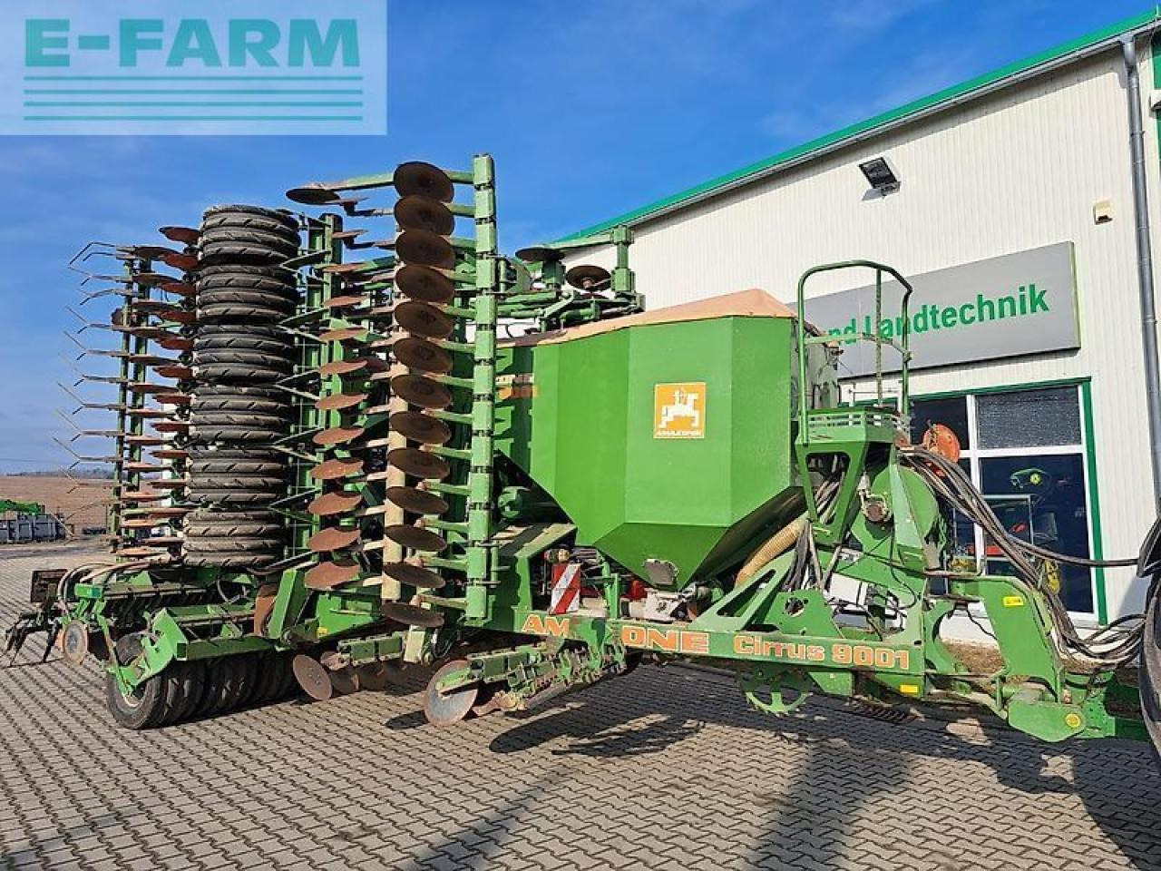 Amazone cirrus 9001 - Semănătoare: Foto 1 Amazone cirrus 9001 - Semănătoare: Foto 1