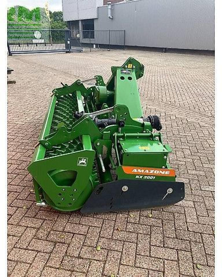 Amazone kx 3001 - Maşină pentru prelucrarea solului: Foto 3 Amazone kx 3001 - Maşină pentru prelucrarea solului: Foto 3