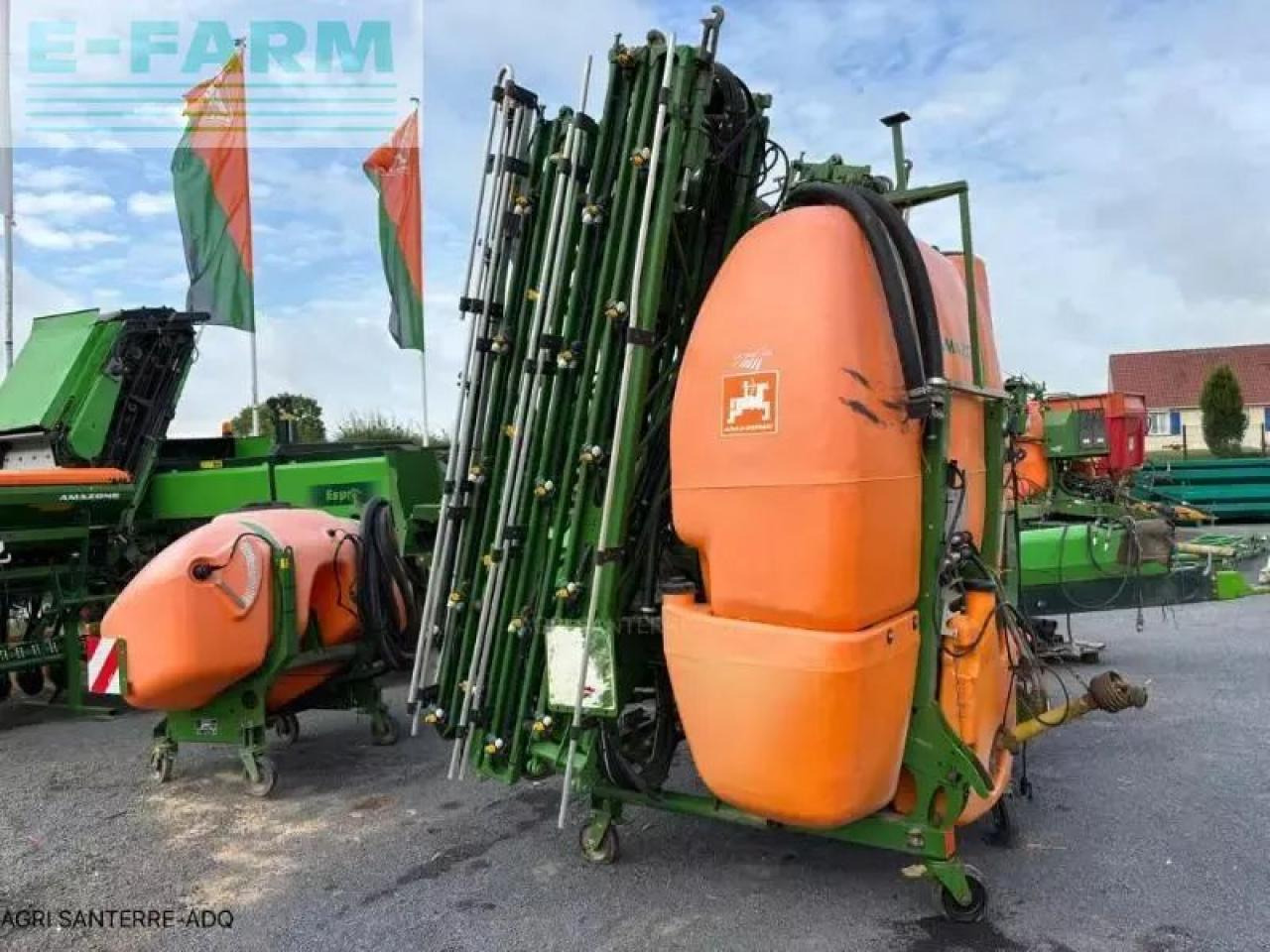 Amazone uf twin 2801 - Maşină de erbicidat tractata: Foto 1 Amazone uf twin 2801 - Maşină de erbicidat tractata: Foto 1
