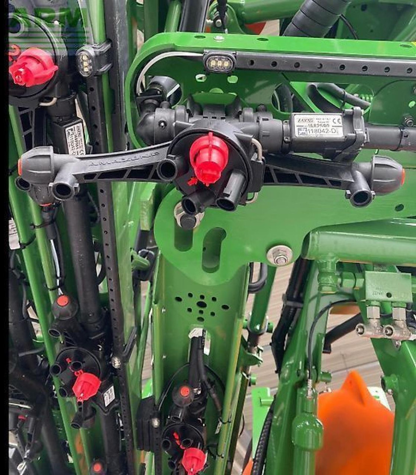 Amazone ux 6201 super - Maşină de erbicidat tractata: Foto 1 Amazone ux 6201 super - Maşină de erbicidat tractata: Foto 1