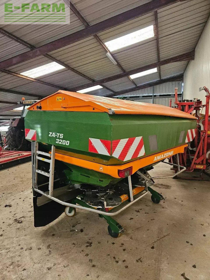 Amazone za-ts 3200 profis hydro - Imprastietor îngrăşăminte: Foto 3 Amazone za-ts 3200 profis hydro - Imprastietor îngrăşăminte: Foto 3
