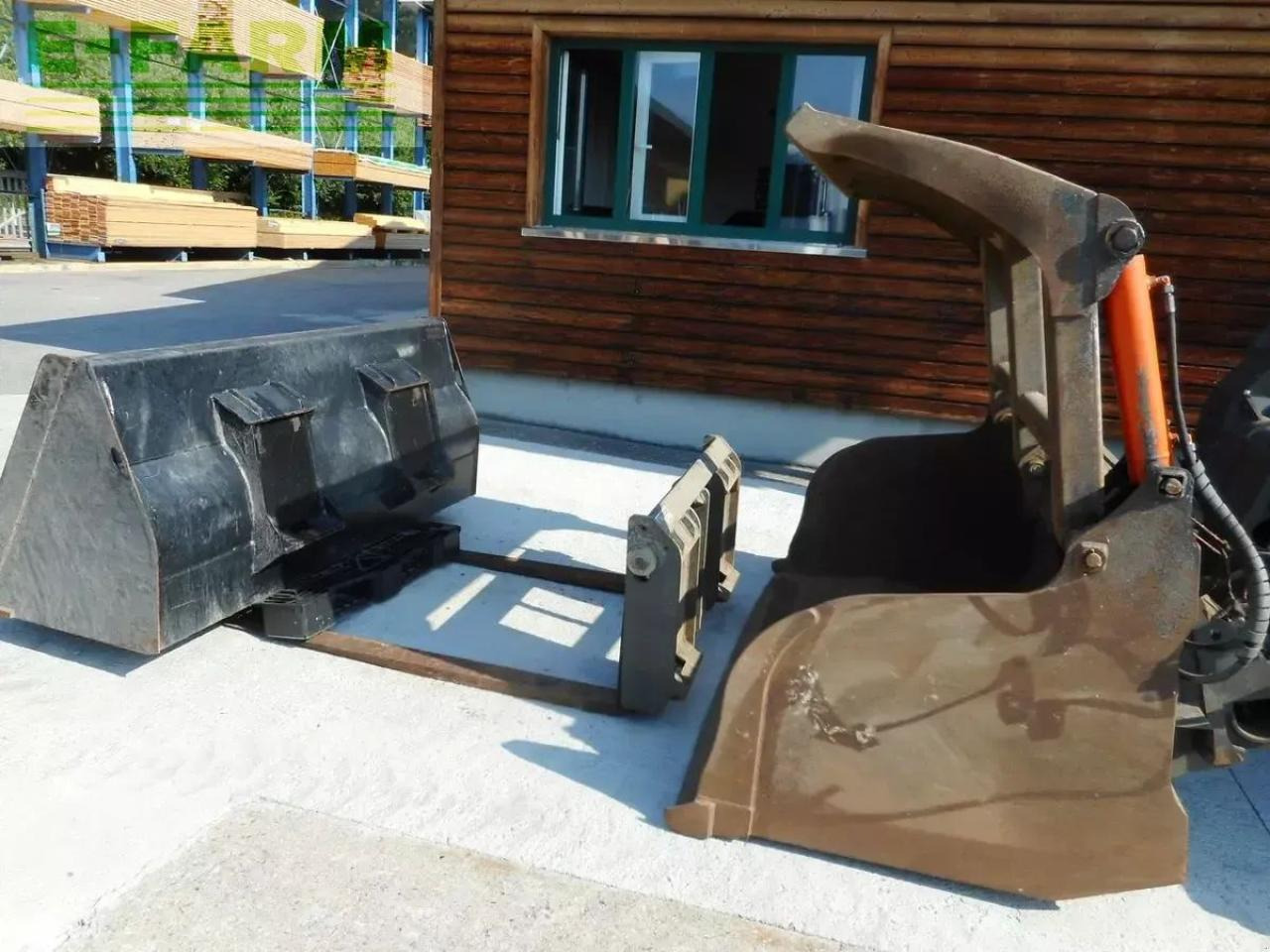 Ausa t307h ( 3t 7m ) nur 2,07 hoch u. 2,02 breit !! - Stivuitor telescopic: Foto 5 Ausa t307h ( 3t 7m ) nur 2,07 hoch u. 2,02 breit !! - Stivuitor telescopic: Foto 5