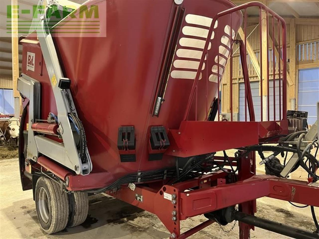 BVL - van Lengerich futtermischwagen v mix fill plus 8-1s ls - Utilaje de creştere vite: Foto 2 BVL - van Lengerich futtermischwagen v mix fill plus 8-1s ls - Utilaje de creştere vite: Foto 2