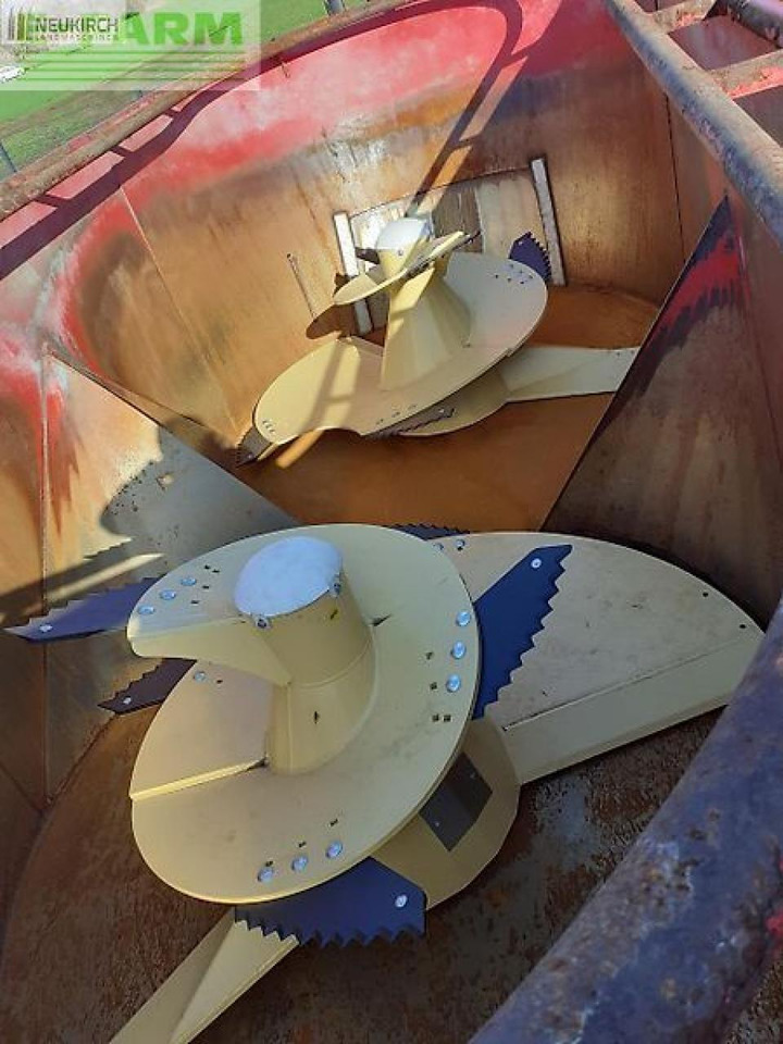 BVL - van Lengerich v-mix 18-2s (18 m³) - Utilaje de creştere vite: Foto 5 BVL - van Lengerich v-mix 18-2s (18 m³) - Utilaje de creştere vite: Foto 5