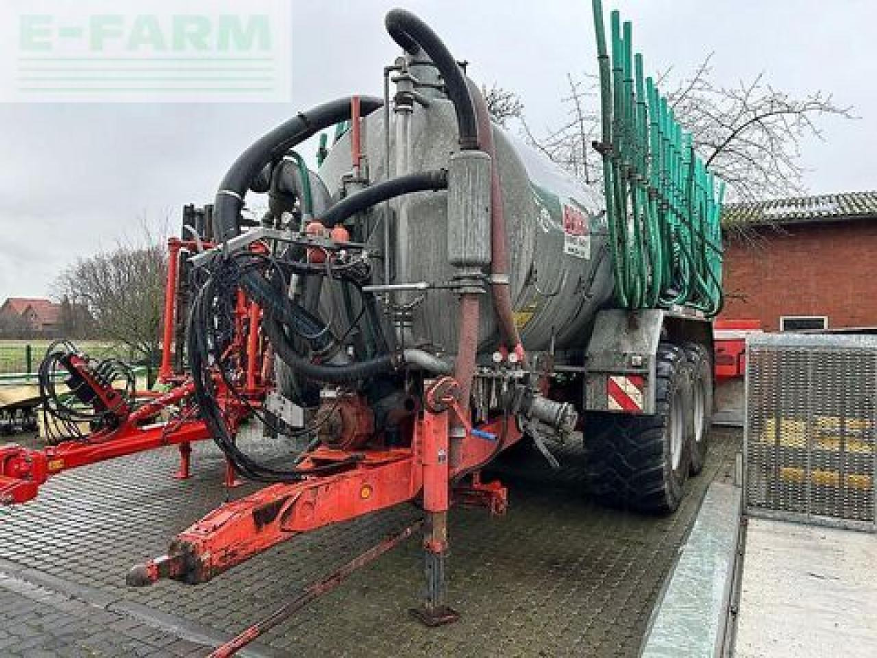 Briri duostar 15/60 inkl. neuen vakuumkompressor - Cisternă vidanjă: Foto 1 Briri duostar 15/60 inkl. neuen vakuumkompressor - Cisternă vidanjă: Foto 1