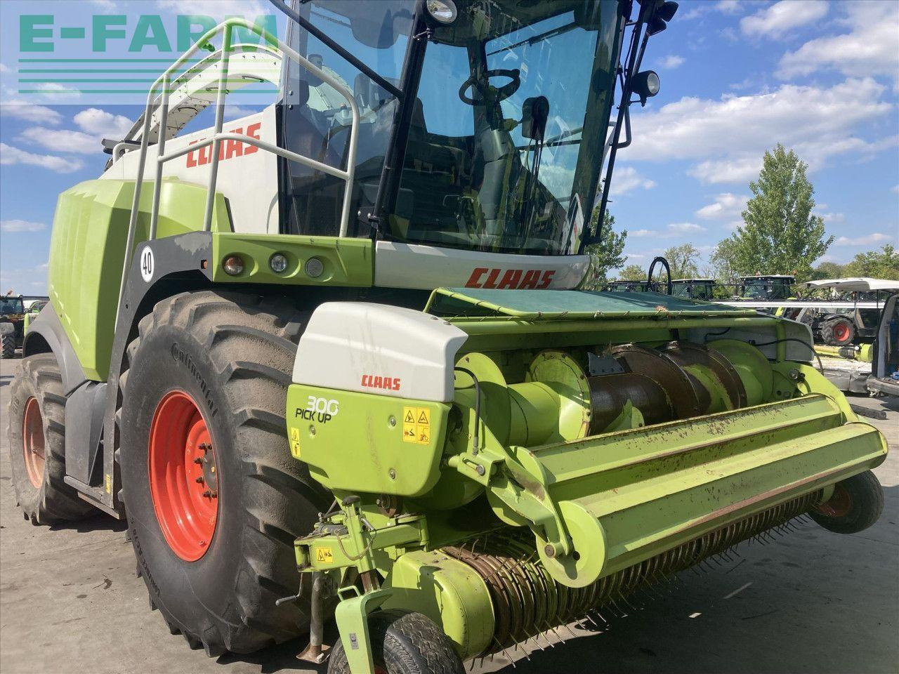 CLAAS JAGUAR 940 C/W PU300 4WD - Combină de Recoltat Furaj: Foto 2 CLAAS JAGUAR 940 C/W PU300 4WD - Combină de Recoltat Furaj: Foto 2