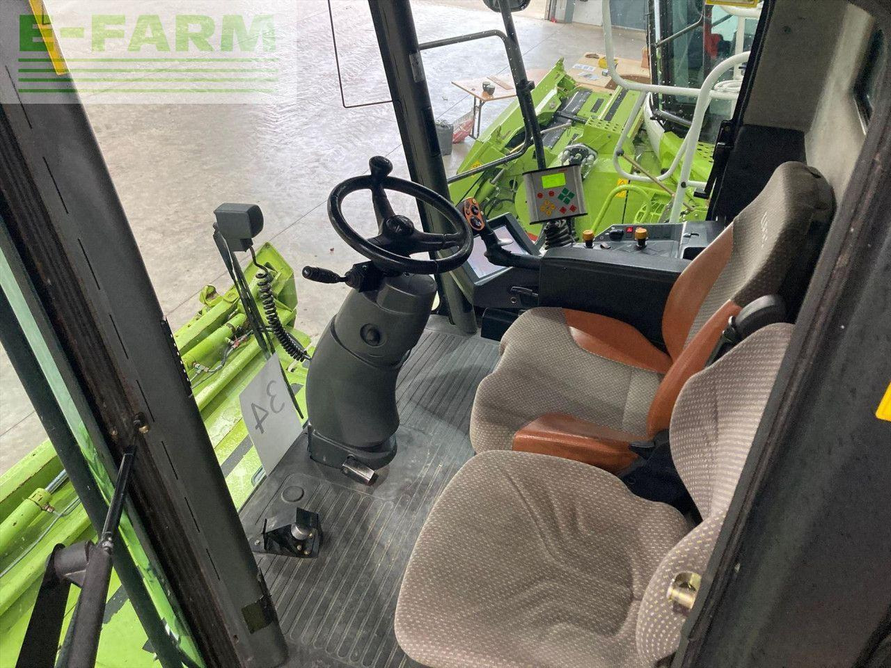 Combină de recoltat cereale CLAAS LEXION 530 M: Foto 9