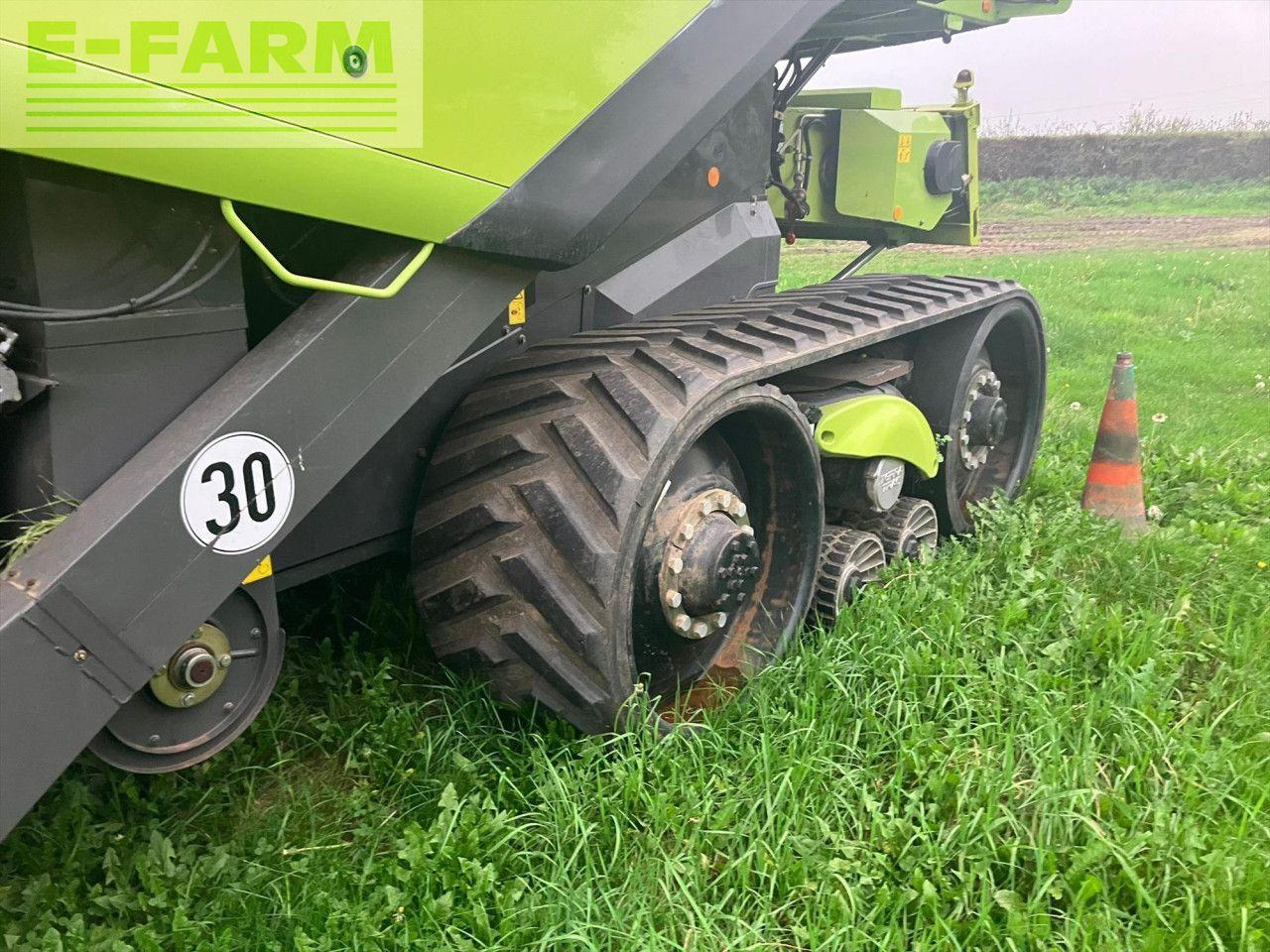 CLAAS LEXION 760 TT - Combină de recoltat cereale: Foto 2 CLAAS LEXION 760 TT - Combină de recoltat cereale: Foto 2