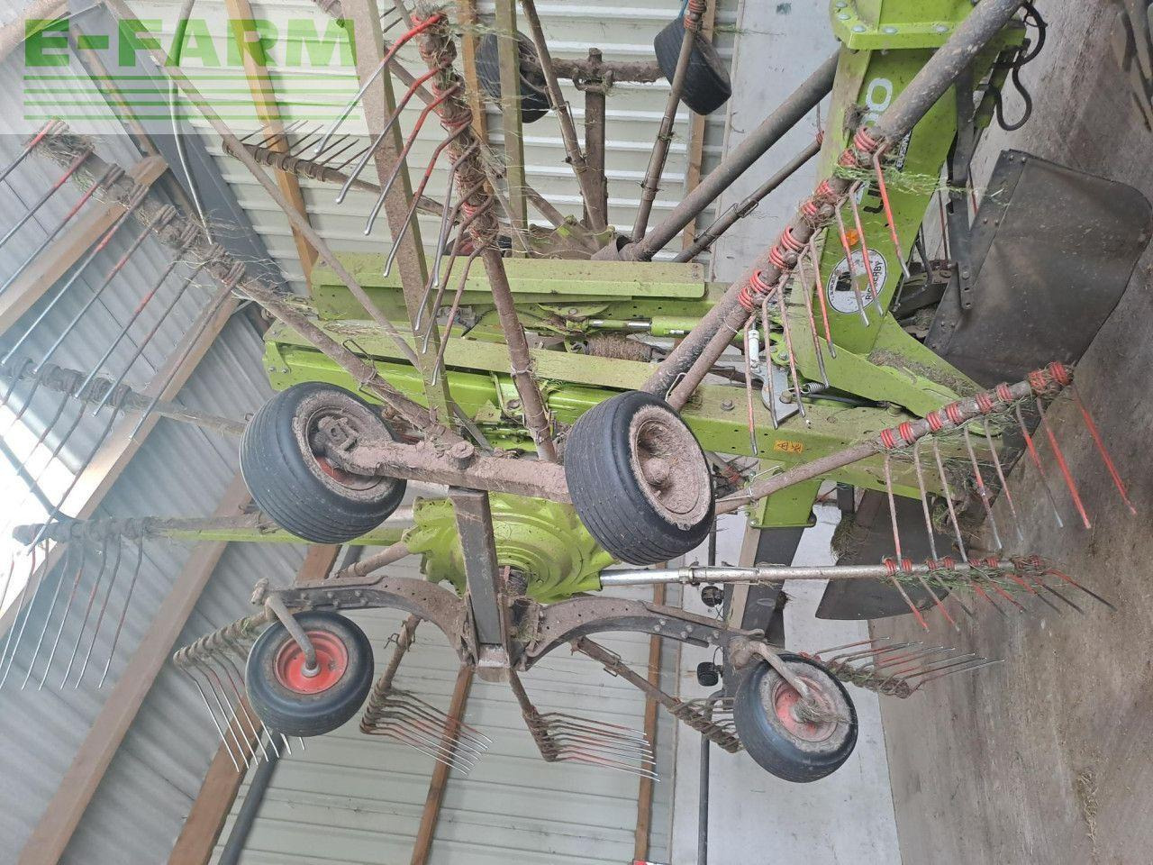 CLAAS LINER 4800 BUSINESS - Maşină de întors fânul: Foto 4 CLAAS LINER 4800 BUSINESS - Maşină de întors fânul: Foto 4