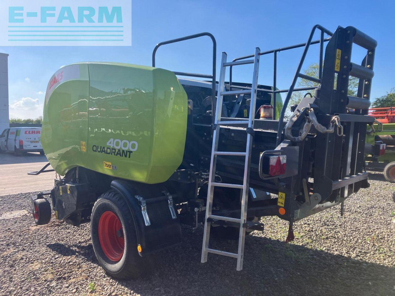 CLAAS QUADRANT 4000 - Presă baloţi dreptunghiulari: Foto 4 CLAAS QUADRANT 4000 - Presă baloţi dreptunghiulari: Foto 4