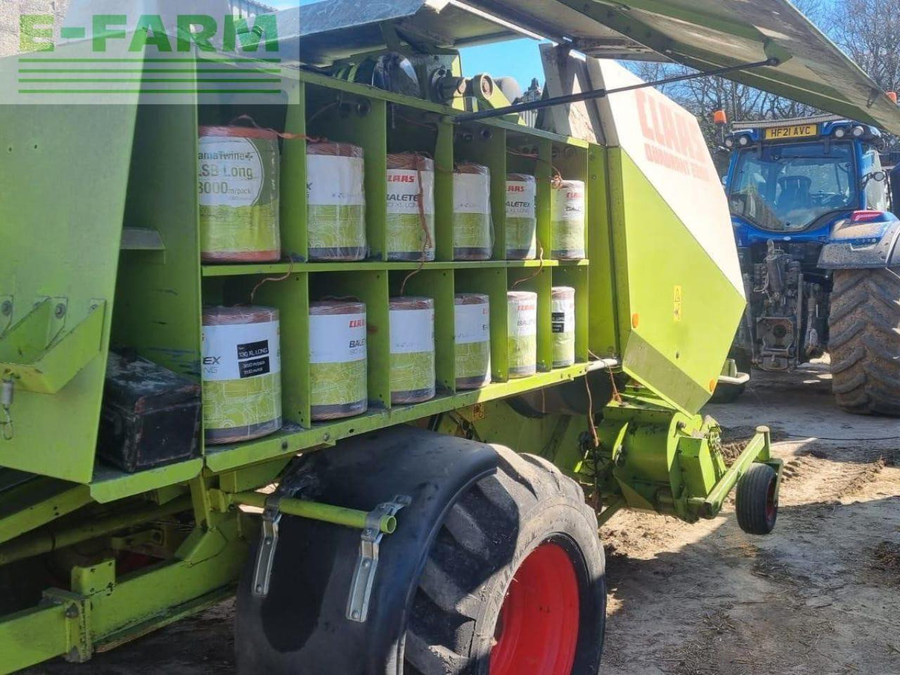 CLAAS USED 2001 QUADRANT 2200 - Presă baloţi dreptunghiulari: Foto 3 CLAAS USED 2001 QUADRANT 2200 - Presă baloţi dreptunghiulari: Foto 3