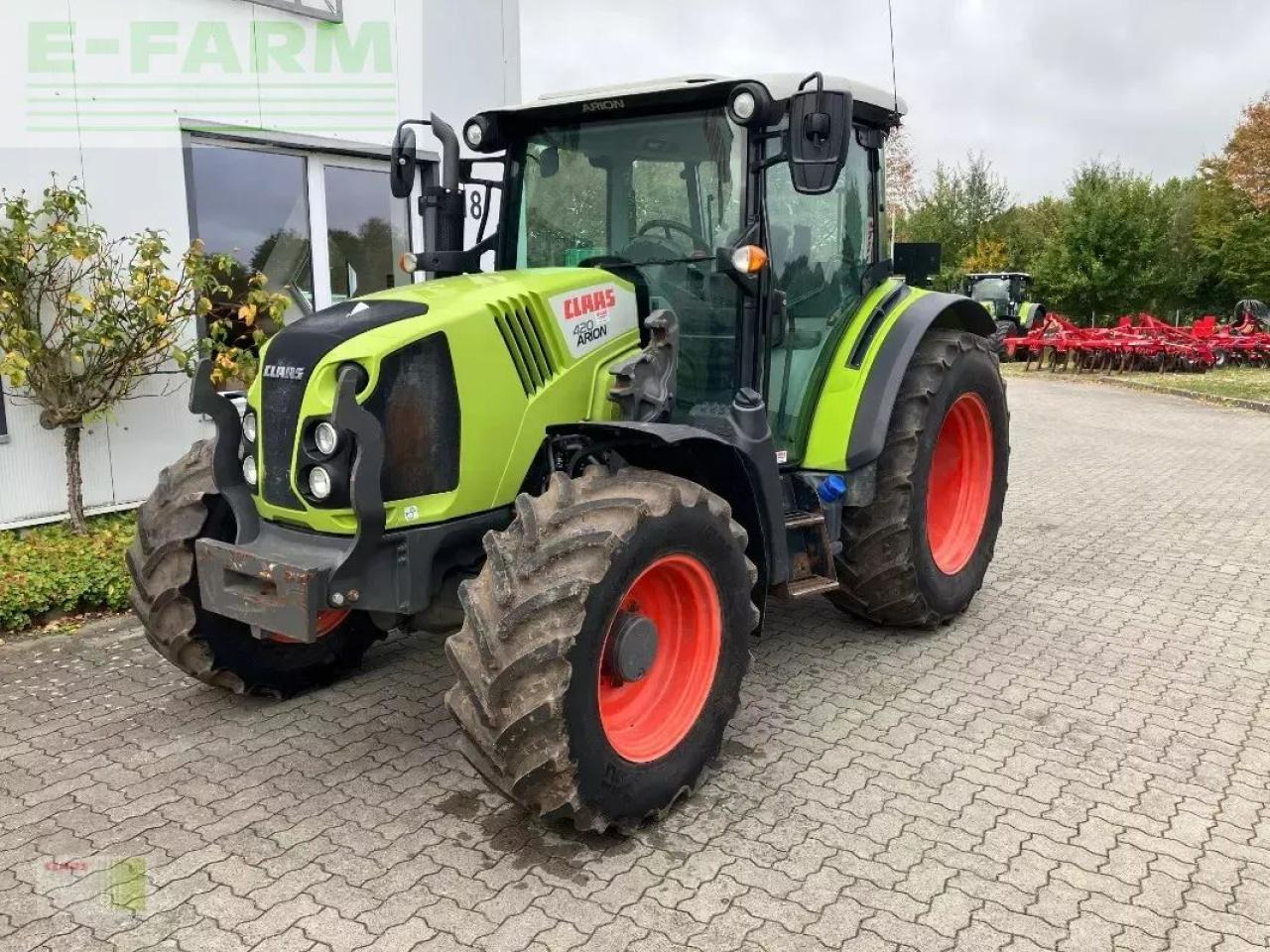 CLAAS arion 420 basic - Tractor agricol: Foto 1 CLAAS arion 420 basic - Tractor agricol: Foto 1