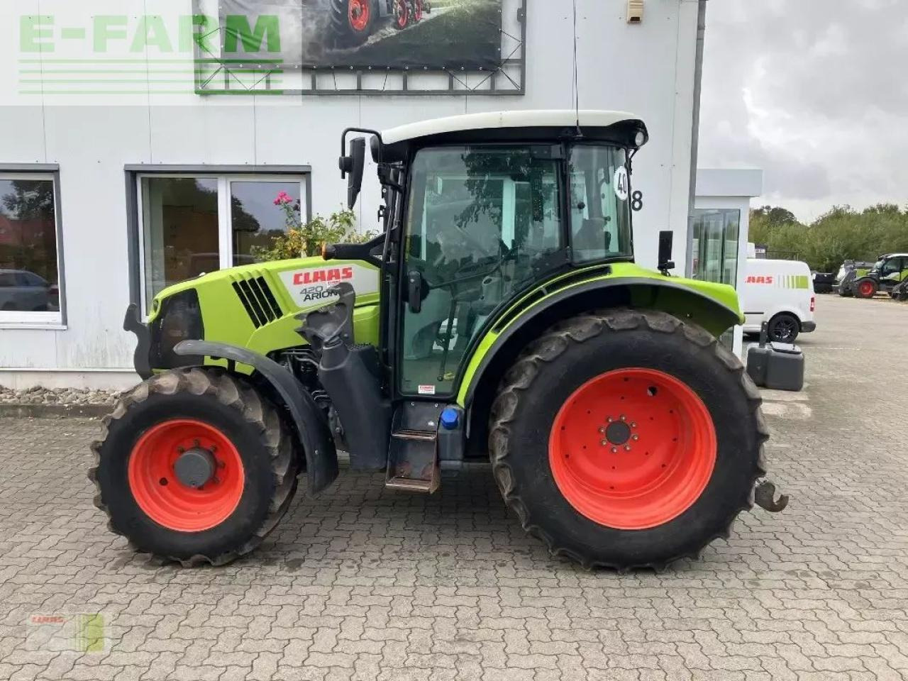 CLAAS arion 420 basic - Tractor agricol: Foto 2 CLAAS arion 420 basic - Tractor agricol: Foto 2
