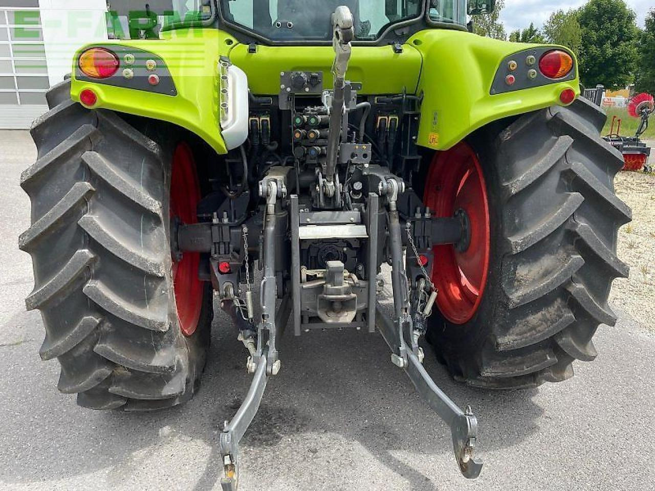 CLAAS arion 420 cis inkl. fkh / fzw / dl - Tractor agricol: Foto 3 CLAAS arion 420 cis inkl. fkh / fzw / dl - Tractor agricol: Foto 3