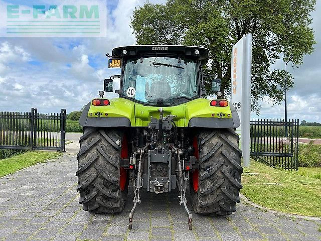 CLAAS arion 530 cis CIS - Tractor agricol: Foto 3 CLAAS arion 530 cis CIS - Tractor agricol: Foto 3