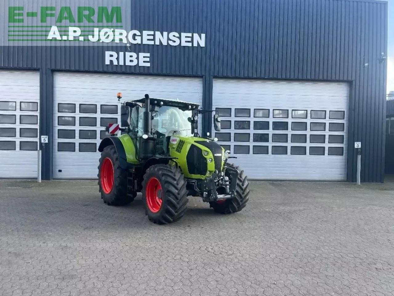 CLAAS arion 550 cmatic CMATIC - Tractor agricol: Foto 2 CLAAS arion 550 cmatic CMATIC - Tractor agricol: Foto 2