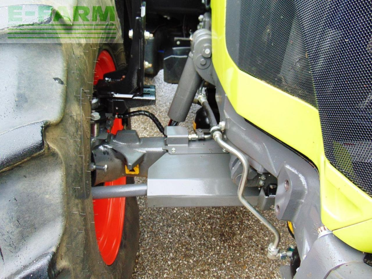 CLAAS arion 550 cmatic cis+ CMATIC CIS+ - Tractor agricol: Foto 3 CLAAS arion 550 cmatic cis+ CMATIC CIS+ - Tractor agricol: Foto 3