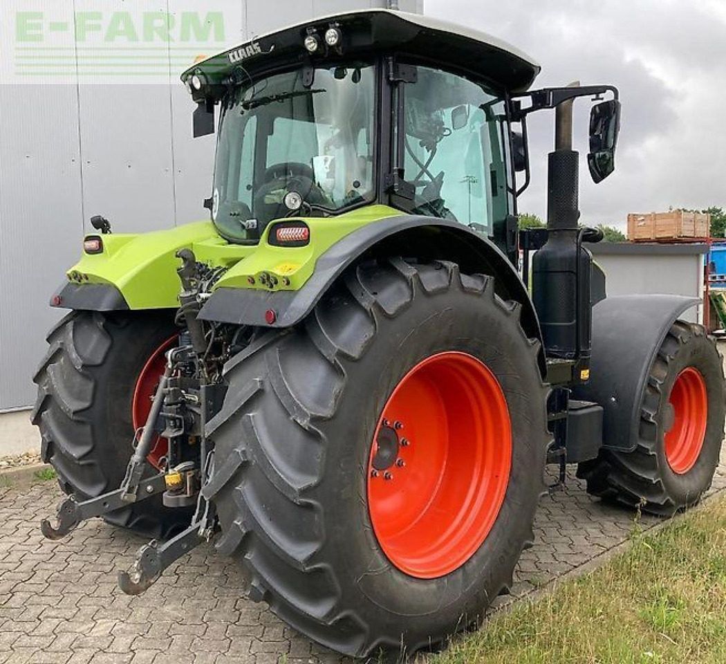 CLAAS arion 630 cmatic CMATIC - Tractor agricol: Foto 2 CLAAS arion 630 cmatic CMATIC - Tractor agricol: Foto 2