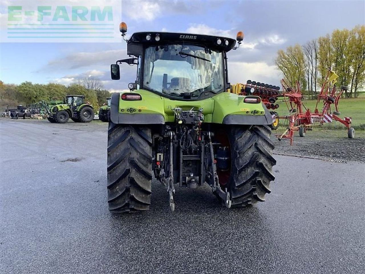 CLAAS arion 650 cebis CEBIS - Tractor agricol: Foto 4 CLAAS arion 650 cebis CEBIS - Tractor agricol: Foto 4