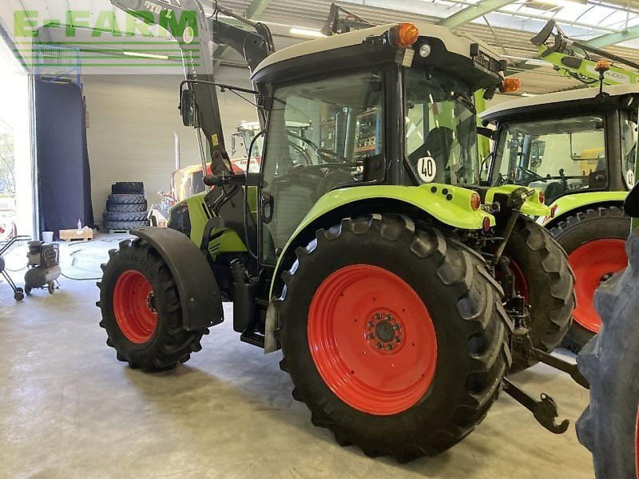 CLAAS atos 340 c C - Tractor agricol: Foto 1 CLAAS atos 340 c C - Tractor agricol: Foto 1