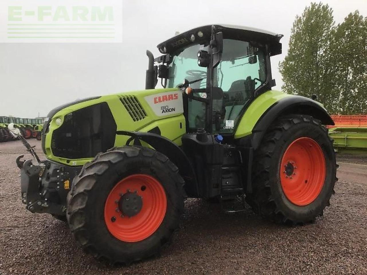 CLAAS axion 810 - Tractor agricol: Foto 1 CLAAS axion 810 - Tractor agricol: Foto 1