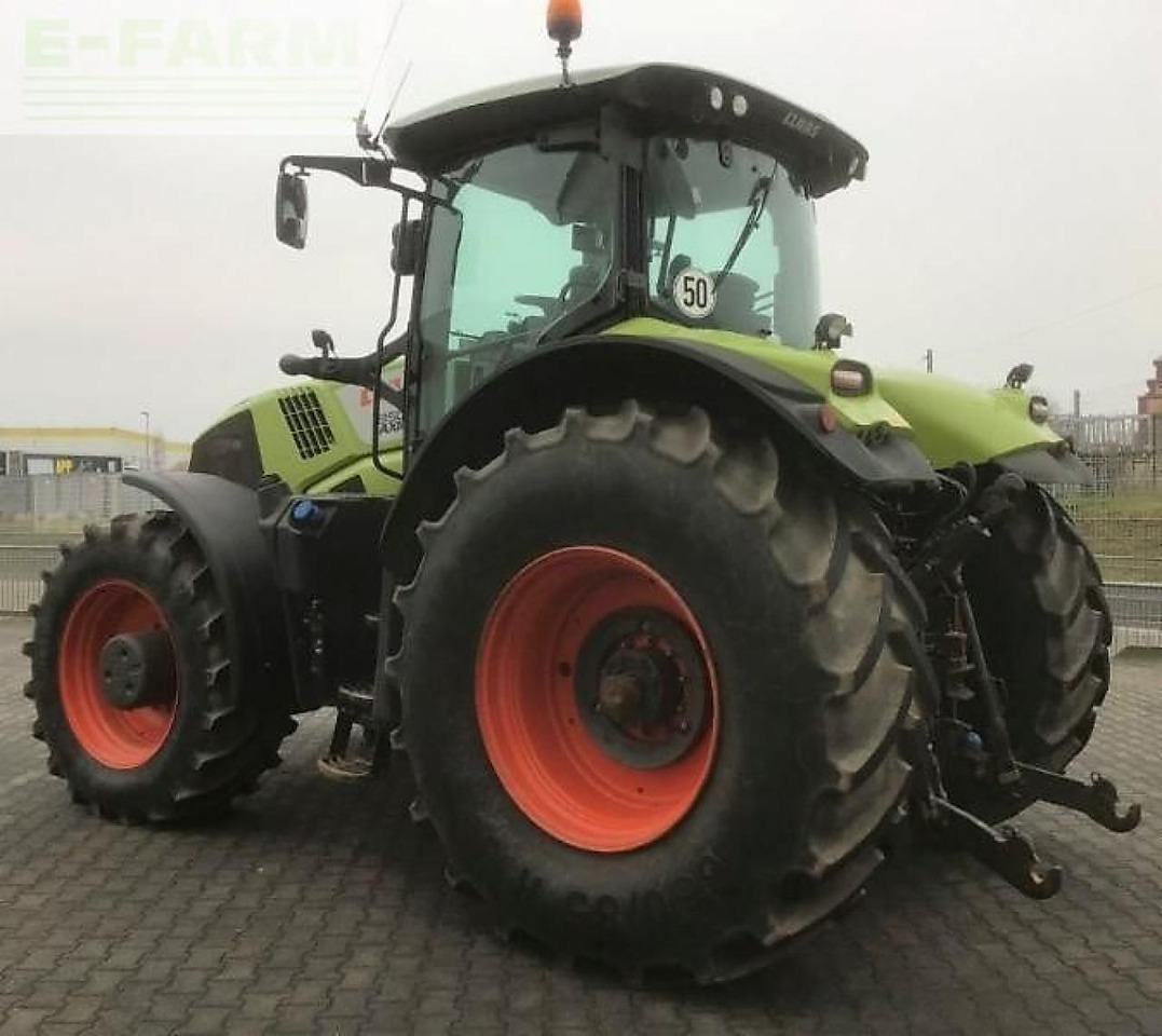 CLAAS axion 850 c-matic CMATIC - Tractor agricol: Foto 4 CLAAS axion 850 c-matic CMATIC - Tractor agricol: Foto 4