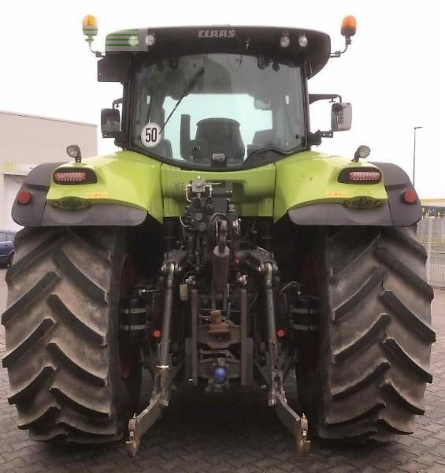 CLAAS axion 850 c-matic CMATIC - Tractor agricol: Foto 5 CLAAS axion 850 c-matic CMATIC - Tractor agricol: Foto 5