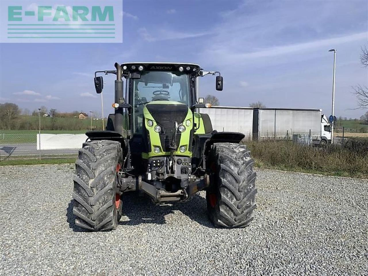 CLAAS axion 850 cebis - Tractor agricol: Foto 2 CLAAS axion 850 cebis - Tractor agricol: Foto 2