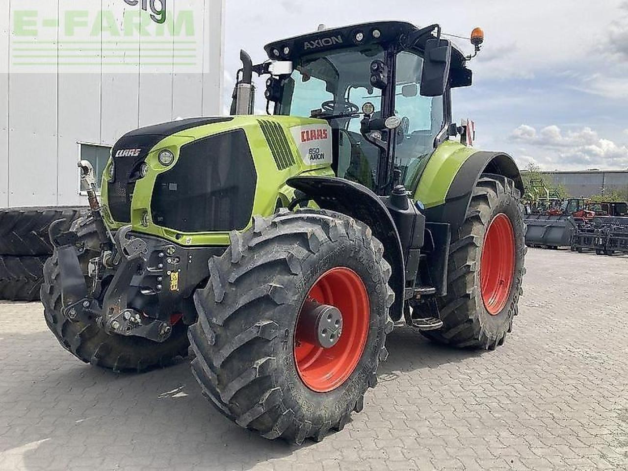 CLAAS axion 850 cebis - Tractor agricol: Foto 2 CLAAS axion 850 cebis - Tractor agricol: Foto 2
