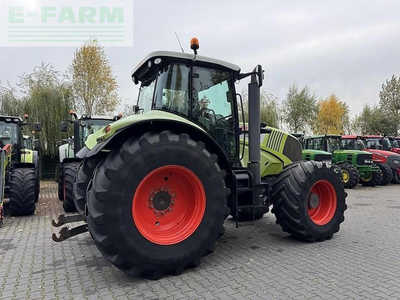 CLAAS axion 850 cis - Tractor agricol: Foto 4 CLAAS axion 850 cis - Tractor agricol: Foto 4