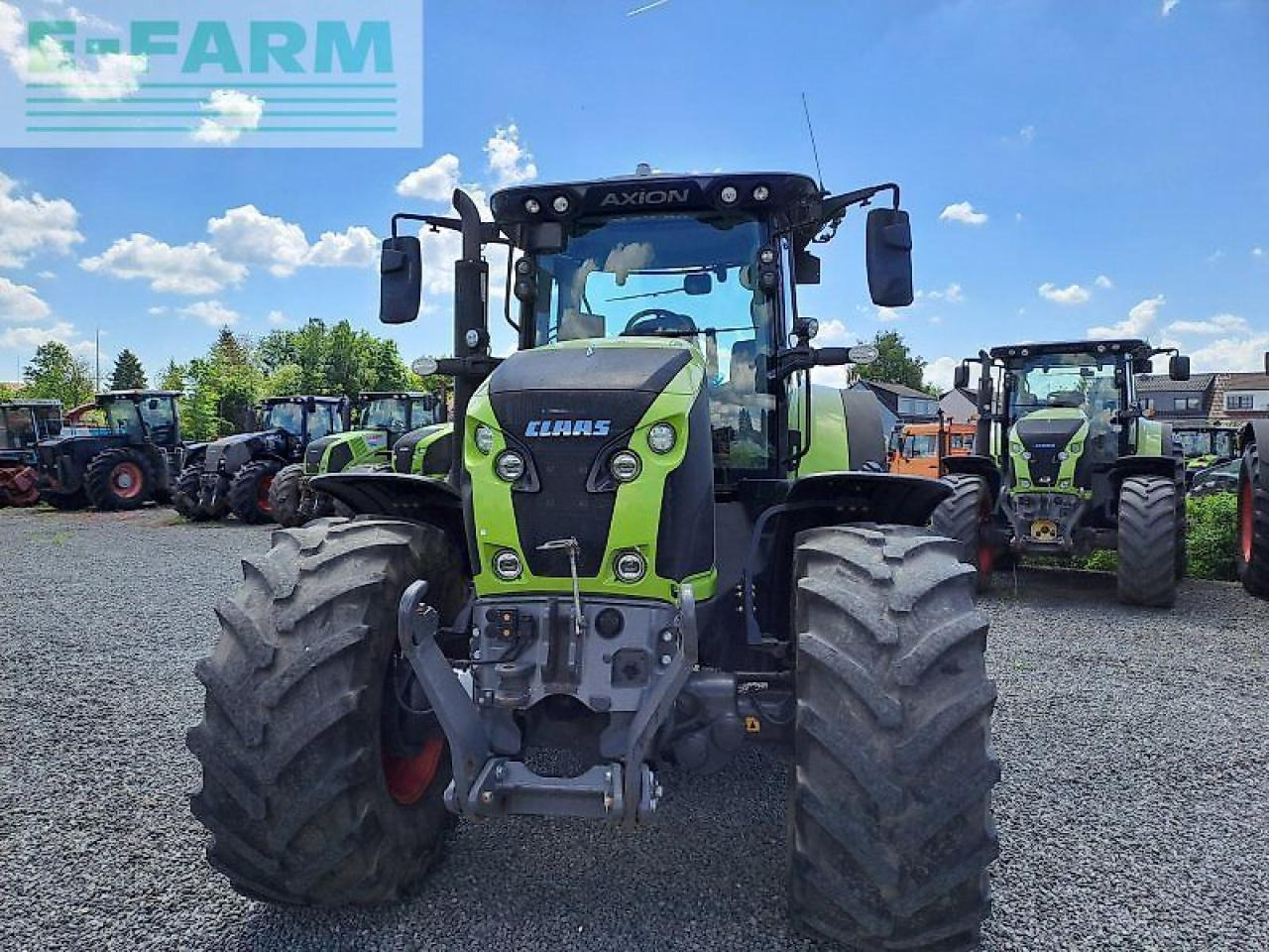 CLAAS axion 870 c-matic CMATIC - Tractor agricol: Foto 2 CLAAS axion 870 c-matic CMATIC - Tractor agricol: Foto 2