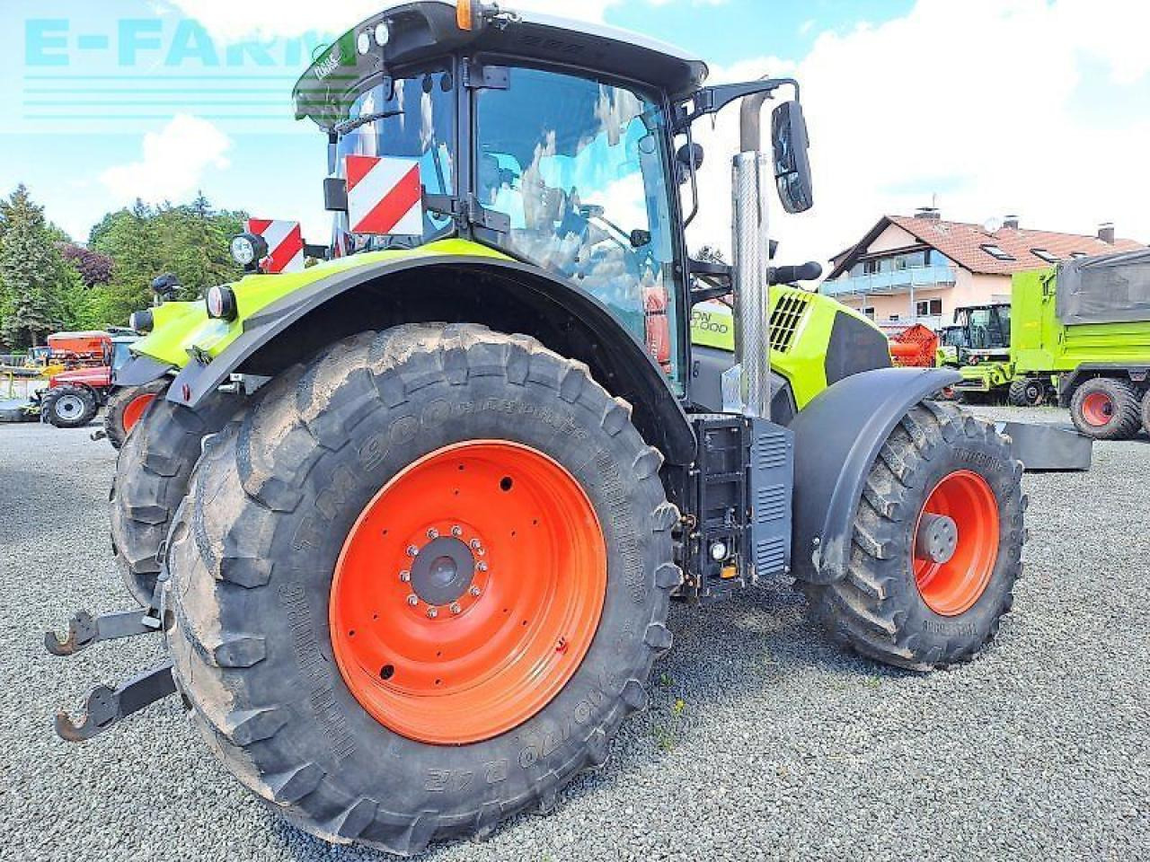 CLAAS axion 870 c-matic CMATIC - Tractor agricol: Foto 5 CLAAS axion 870 c-matic CMATIC - Tractor agricol: Foto 5