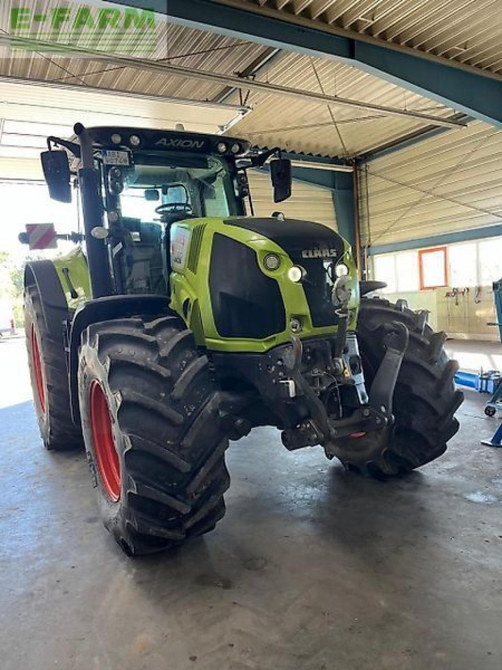 CLAAS axion 870 cmatic ceb CMATIC - Tractor agricol: Foto 2 CLAAS axion 870 cmatic ceb CMATIC - Tractor agricol: Foto 2