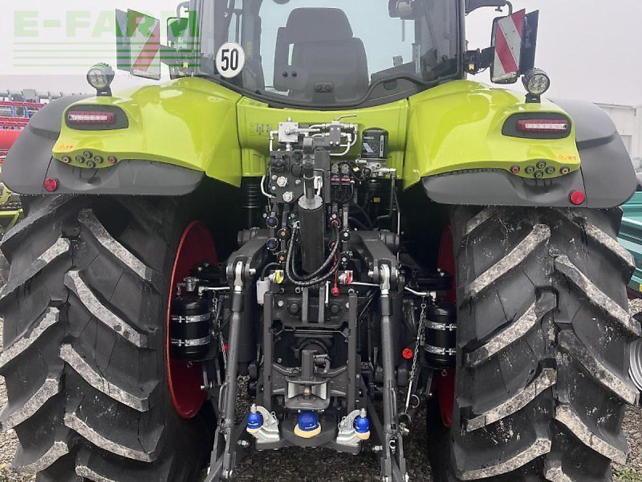 CLAAS axion 870 cmatic cebis CMATIC CEBIS - Tractor agricol: Foto 4 CLAAS axion 870 cmatic cebis CMATIC CEBIS - Tractor agricol: Foto 4