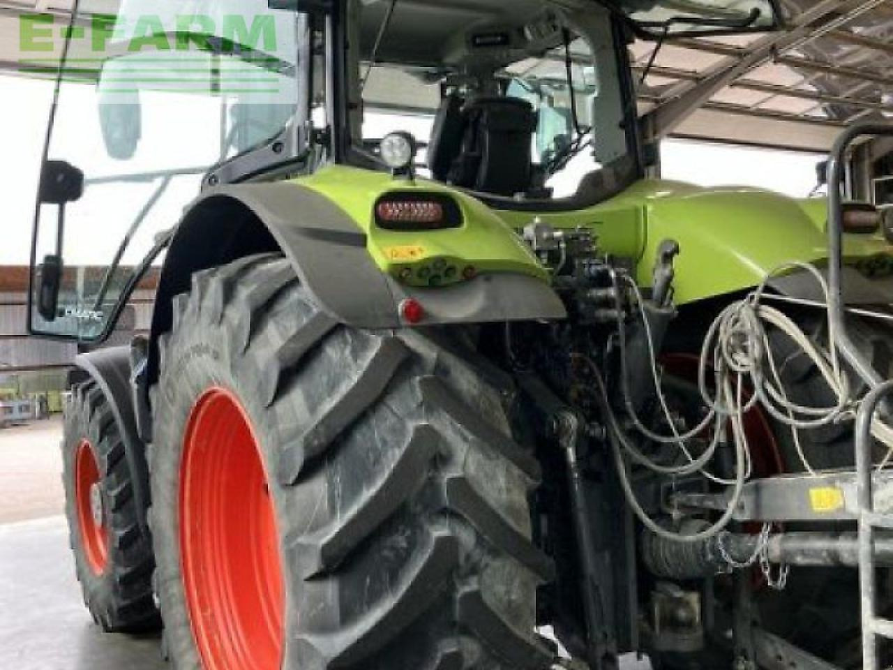 CLAAS axion 870 cmatic gps rtk CMATIC - Tractor agricol: Foto 4 CLAAS axion 870 cmatic gps rtk CMATIC - Tractor agricol: Foto 4
