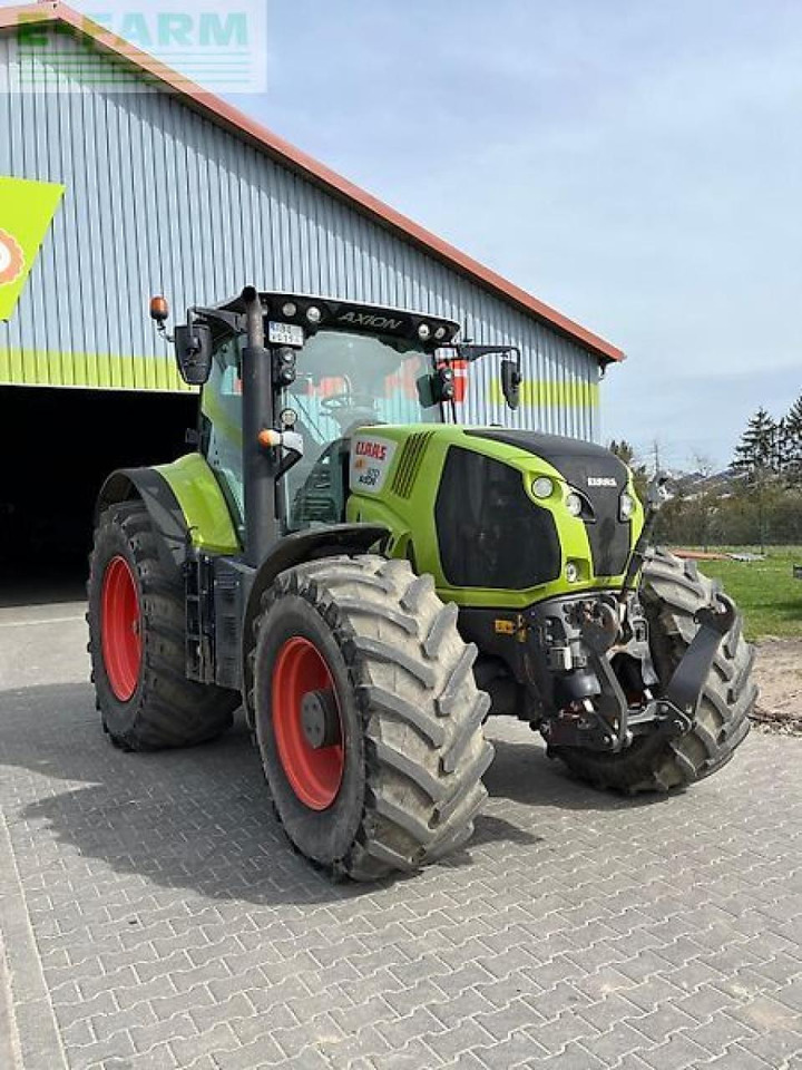 CLAAS axion 870 cmatic t4f CMATIC - Tractor agricol: Foto 3 CLAAS axion 870 cmatic t4f CMATIC - Tractor agricol: Foto 3