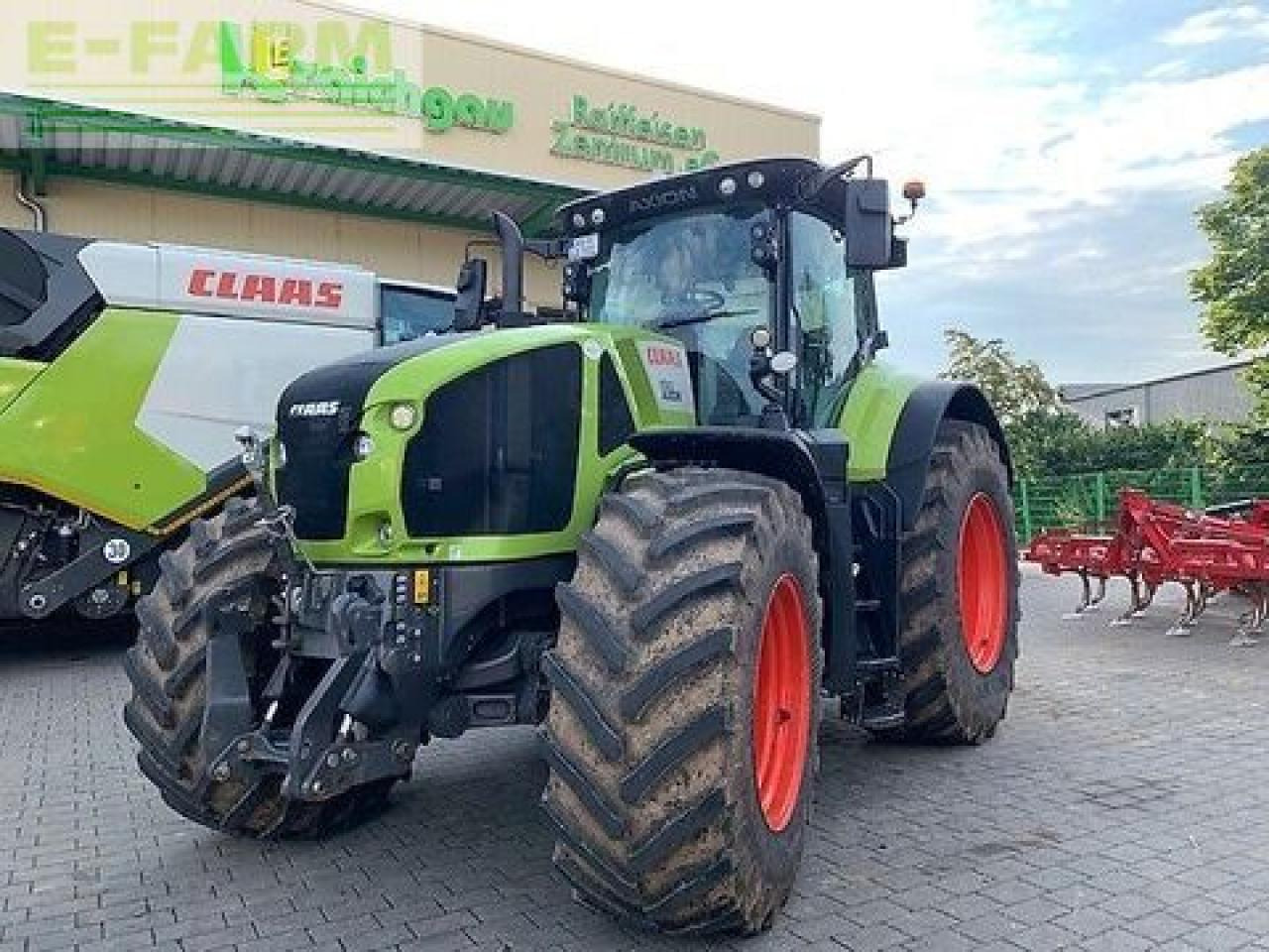CLAAS axion 930 cmatic cebis CMATIC CEBIS - Tractor agricol: Foto 2 CLAAS axion 930 cmatic cebis CMATIC CEBIS - Tractor agricol: Foto 2