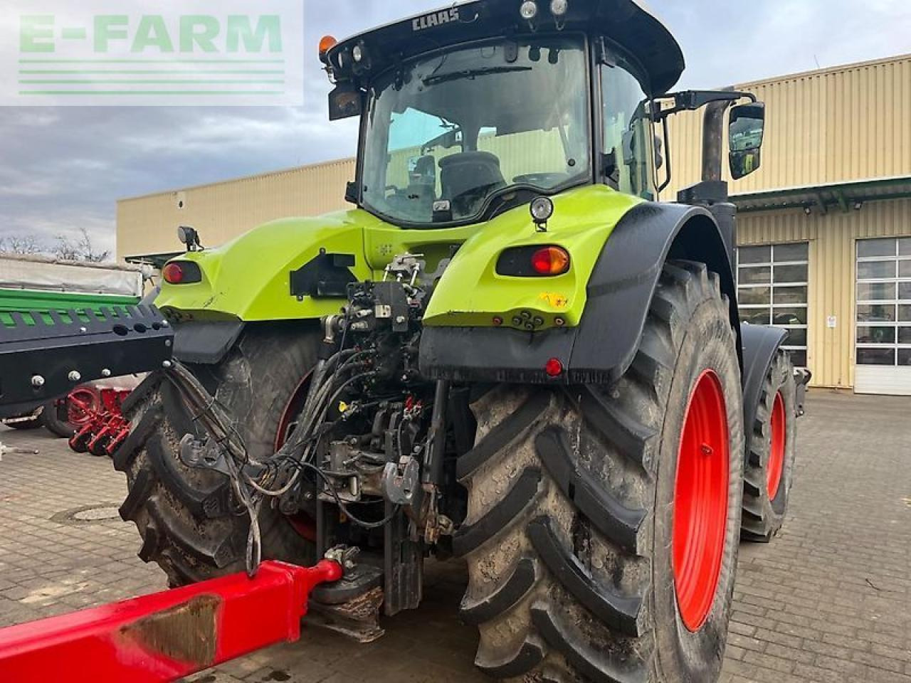 CLAAS axion 930 cmatic cis+ CMATIC CIS+ - Tractor agricol: Foto 5 CLAAS axion 930 cmatic cis+ CMATIC CIS+ - Tractor agricol: Foto 5