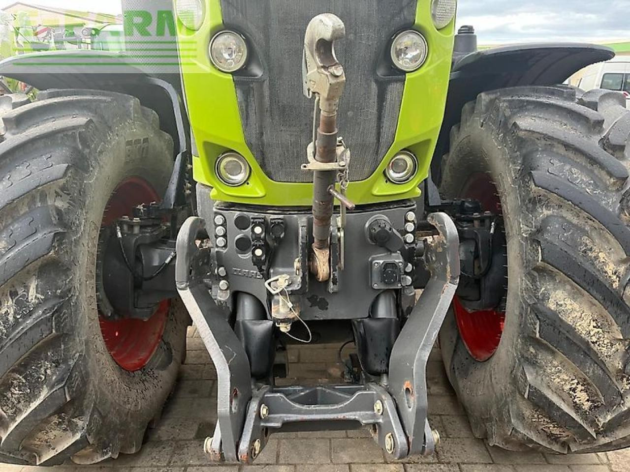 CLAAS axion 930 cmatic cis+ CMATIC CIS+ - Tractor agricol: Foto 3 CLAAS axion 930 cmatic cis+ CMATIC CIS+ - Tractor agricol: Foto 3