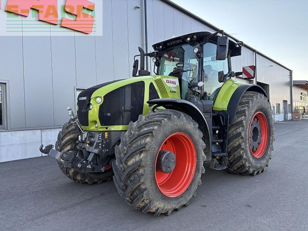 CLAAS axion 960 cebis (stage v) - Tractor agricol: Foto 1 CLAAS axion 960 cebis (stage v) - Tractor agricol: Foto 1