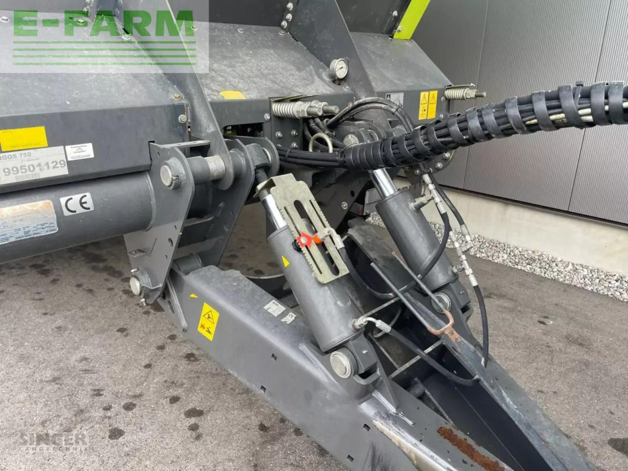 CLAAS cargos 750 - Remorcă autobasculantă agricolă: Foto 4 CLAAS cargos 750 - Remorcă autobasculantă agricolă: Foto 4