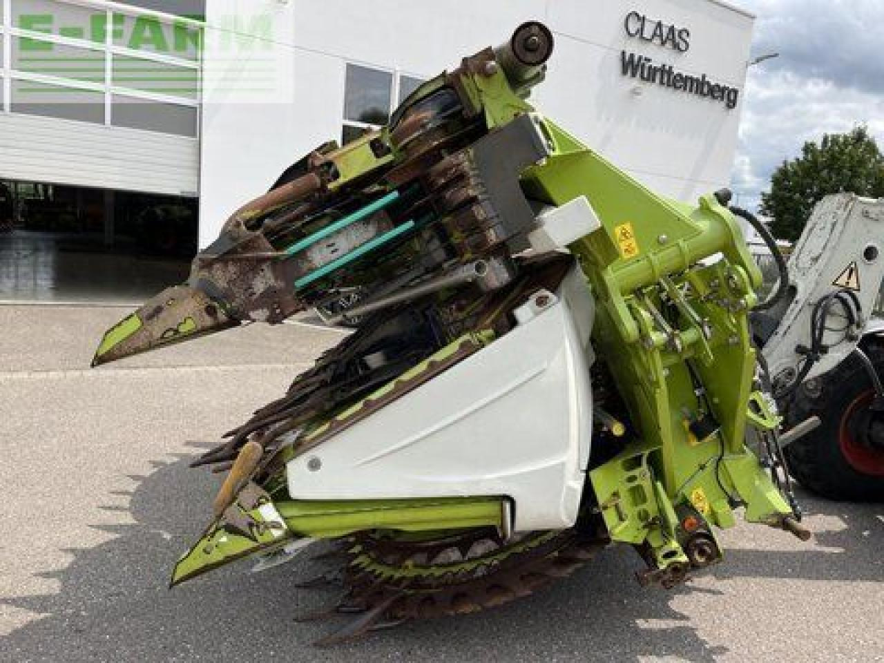 CLAAS claas inserat auswählen claas orbis 900 + transp - Utilaje pentru maşină de recoltat furaj: Foto 1 CLAAS claas inserat auswählen claas orbis 900 + transp - Utilaje pentru maşină de recoltat furaj: Foto 1