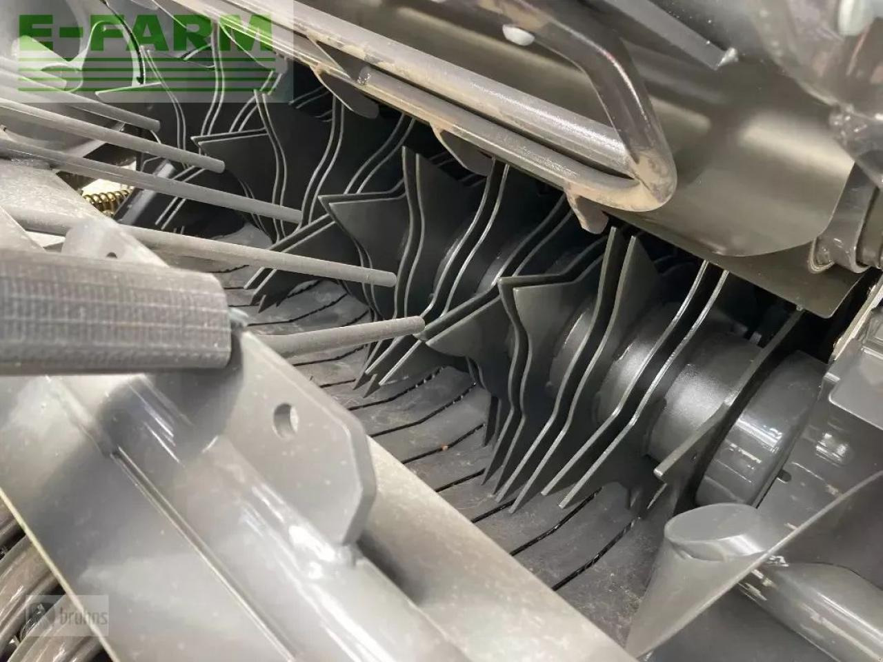 CLAAS claas variant 560 rc pro - neu - Presă baloţi dreptunghiulari: Foto 4 CLAAS claas variant 560 rc pro - neu - Presă baloţi dreptunghiulari: Foto 4