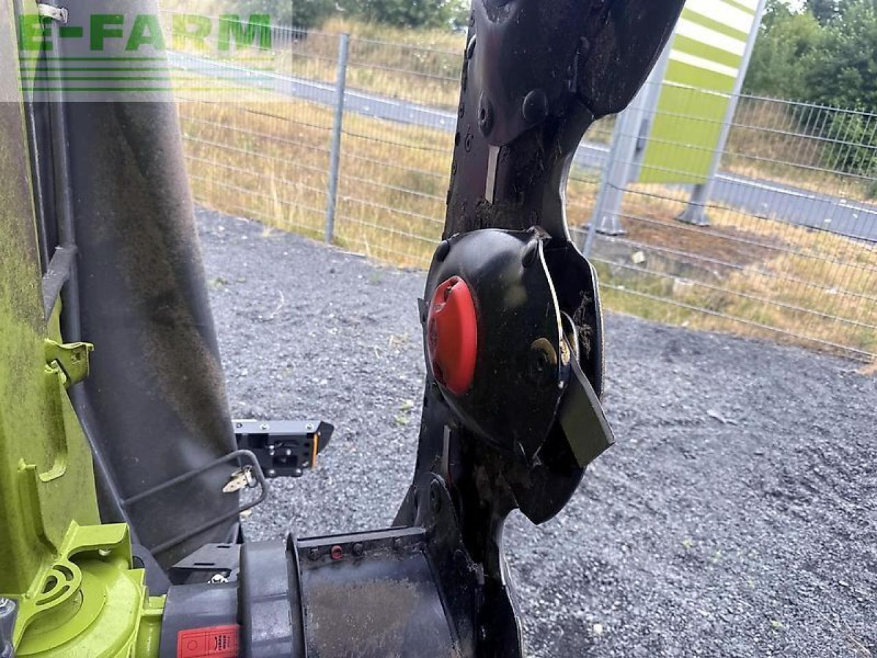 CLAAS disco 8500 trend 15mm kufen - Cositoare: Foto 4 CLAAS disco 8500 trend 15mm kufen - Cositoare: Foto 4