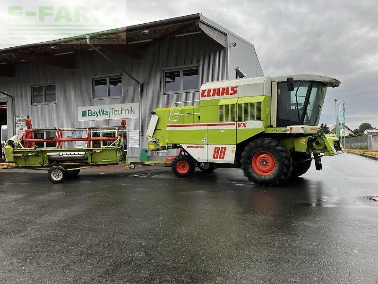 CLAAS dominator 88 vx - Combină de recoltat cereale: Foto 2 CLAAS dominator 88 vx - Combină de recoltat cereale: Foto 2