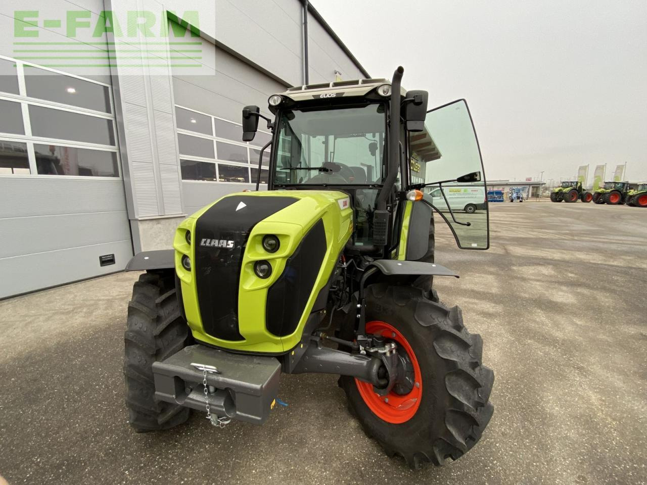 CLAAS elios 320 - Tractor agricol: Foto 2 CLAAS elios 320 - Tractor agricol: Foto 2