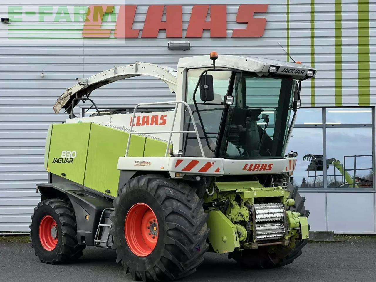 CLAAS jaguar 830 - Combină de Recoltat Furaj: Foto 1 CLAAS jaguar 830 - Combină de Recoltat Furaj: Foto 1