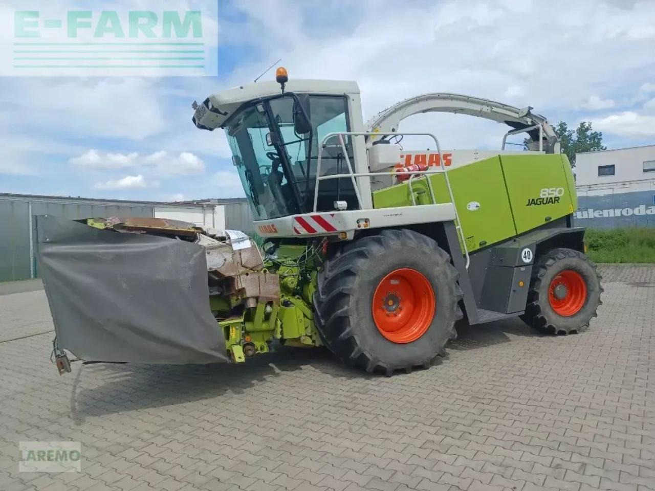 CLAAS jaguar 850 speedstar - 4-trac - Combină de Recoltat Furaj: Foto 1 CLAAS jaguar 850 speedstar - 4-trac - Combină de Recoltat Furaj: Foto 1