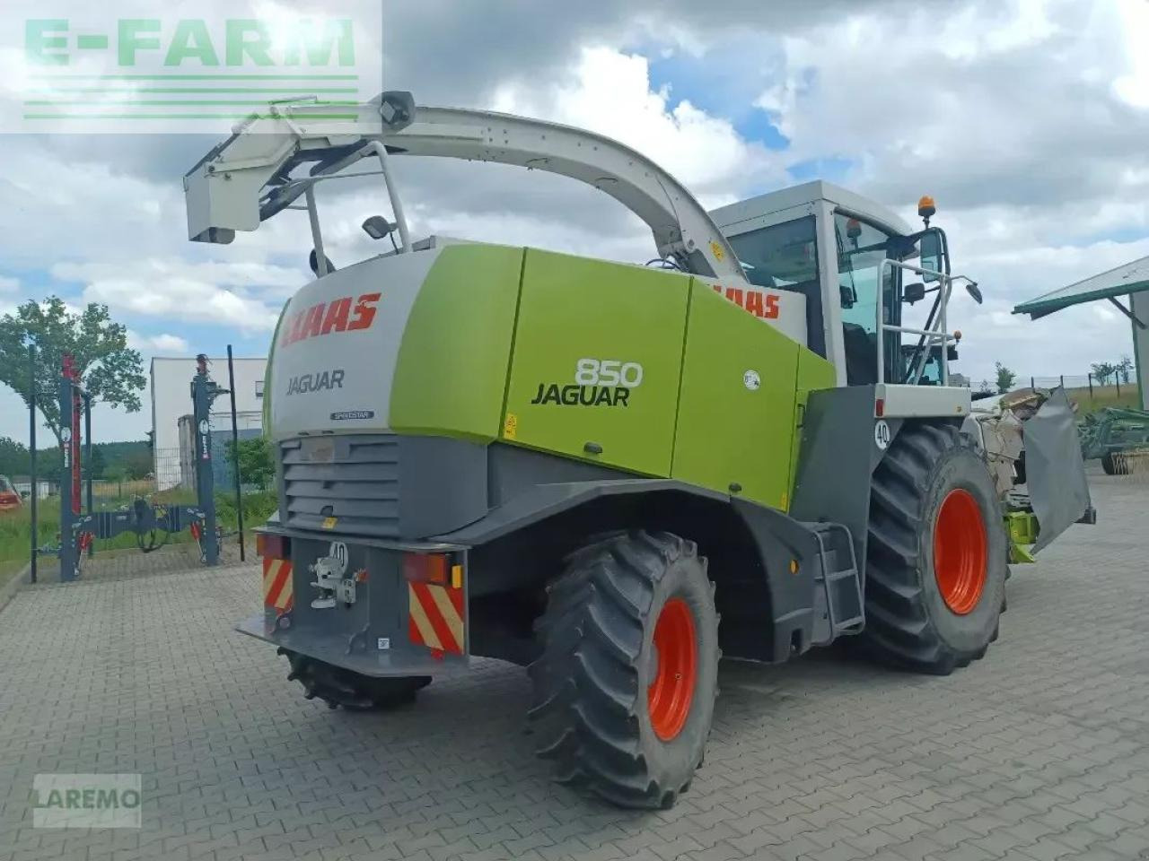 CLAAS jaguar 850 speedstar - 4-trac - Combină de Recoltat Furaj: Foto 4 CLAAS jaguar 850 speedstar - 4-trac - Combină de Recoltat Furaj: Foto 4