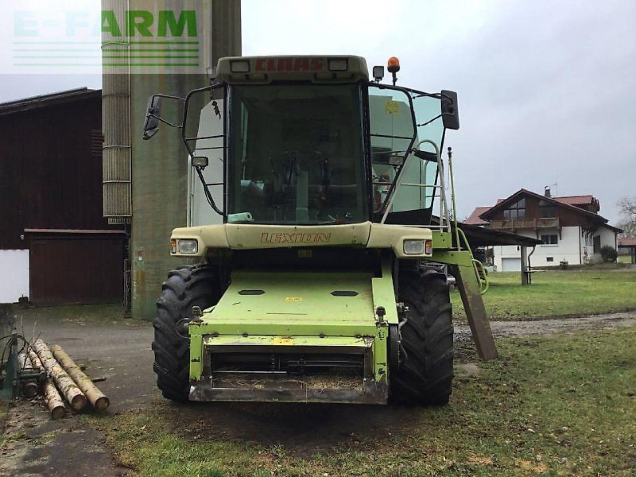 CLAAS lexion 450 - Combină de recoltat cereale: Foto 2 CLAAS lexion 450 - Combină de recoltat cereale: Foto 2